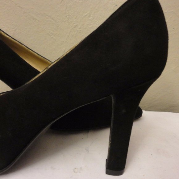 YSL Elegant Black Suede Pumps Heel Shoes Ladies 8 - Picture 4 of 5